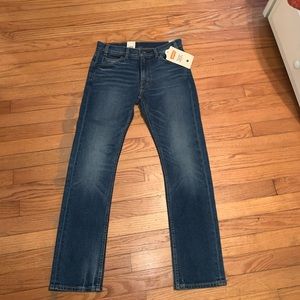 Levi Cropped Jeans